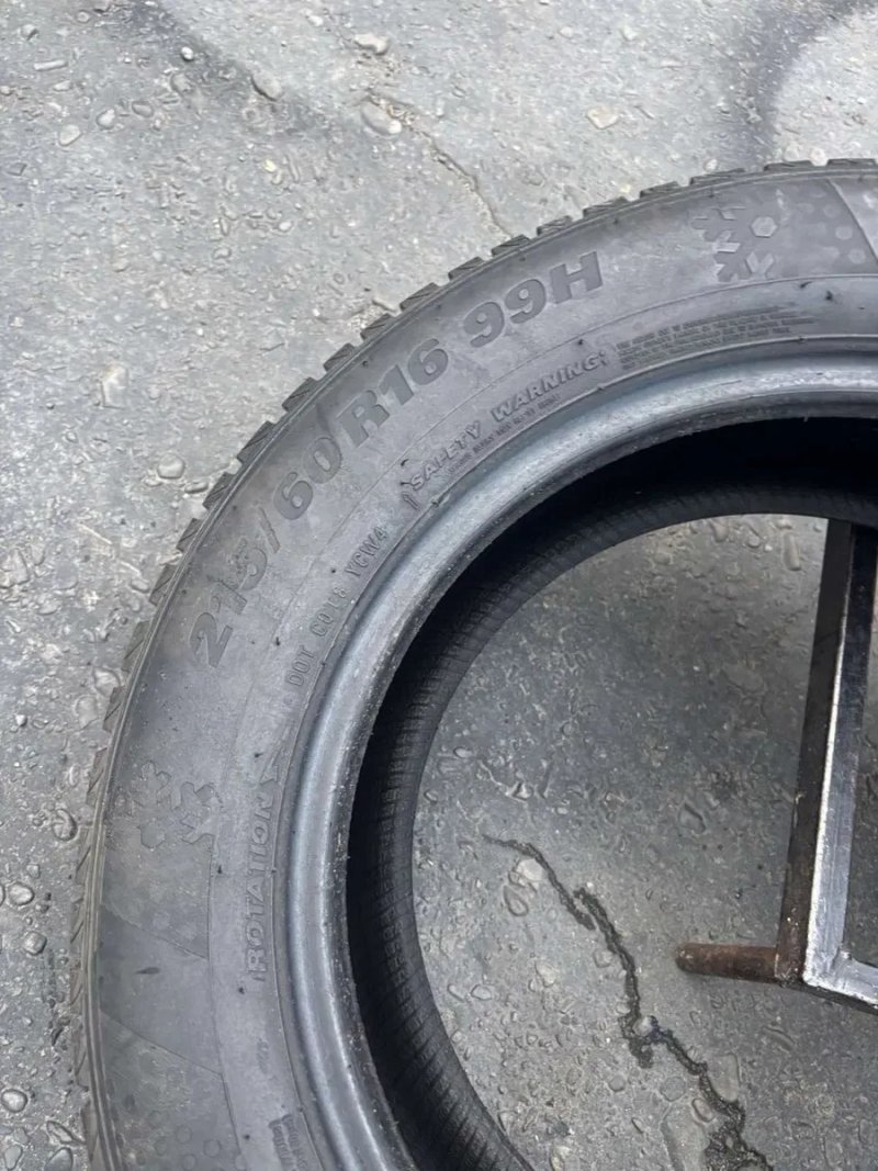 Шини 215/60 R16 Kumho 2024 рік зима, 7,5/8 мм — фото 6