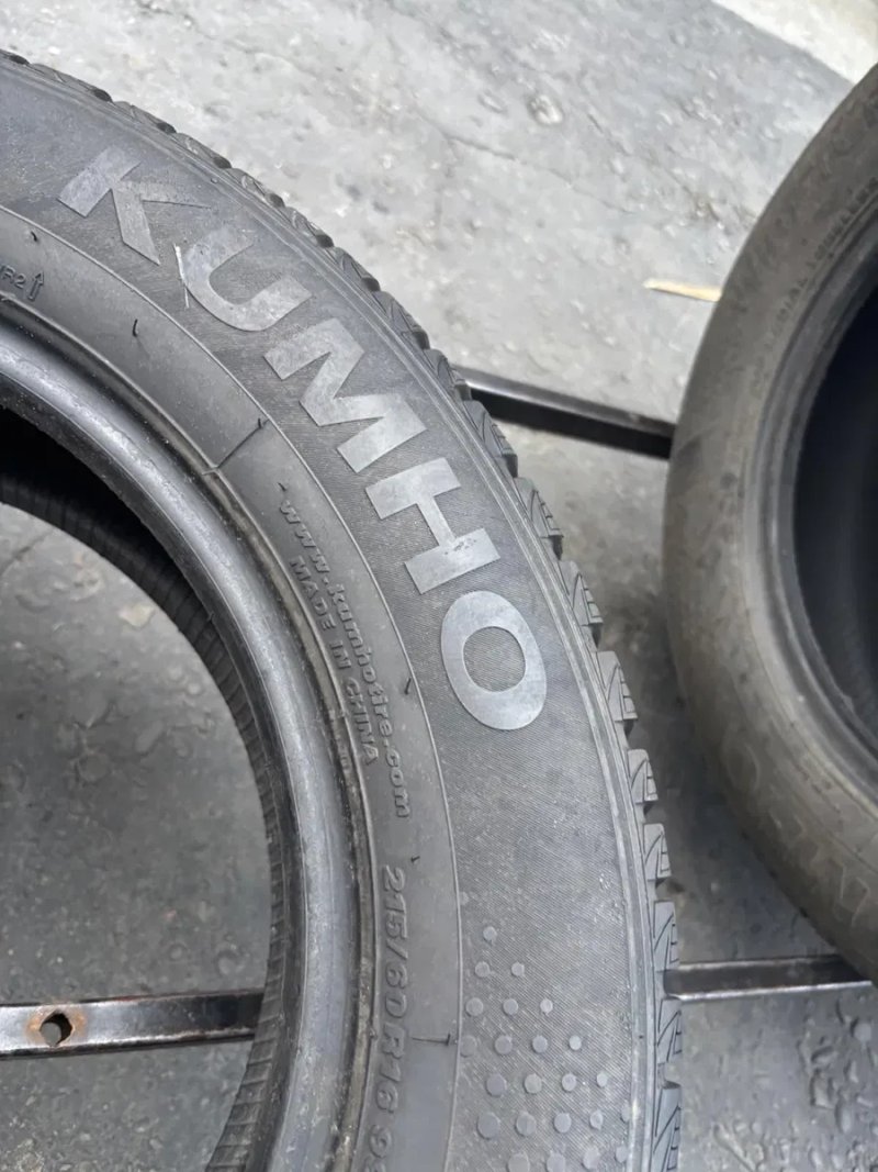 Шини 215/60 R16 Kumho 2024 рік зима, 7,5/8 мм — фото 8