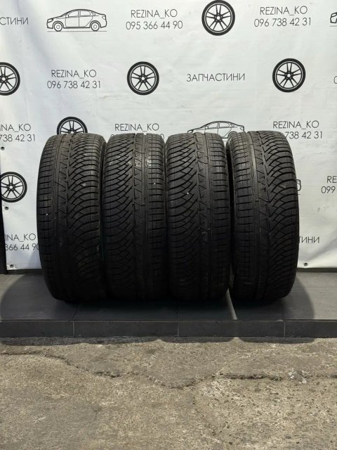 Шини 235/45 R19 Michelin (зима)