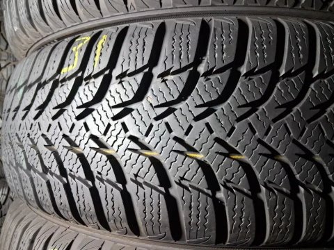 Шини б/у зима 185/65 15 Kumho Winter Craft WP51 Комплект , ПАРА