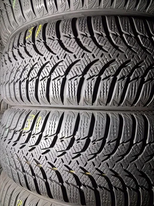 Шини б/у зима 185/65 15 Kumho Winter Craft WP51 Комплект , ПАРА — фото 3