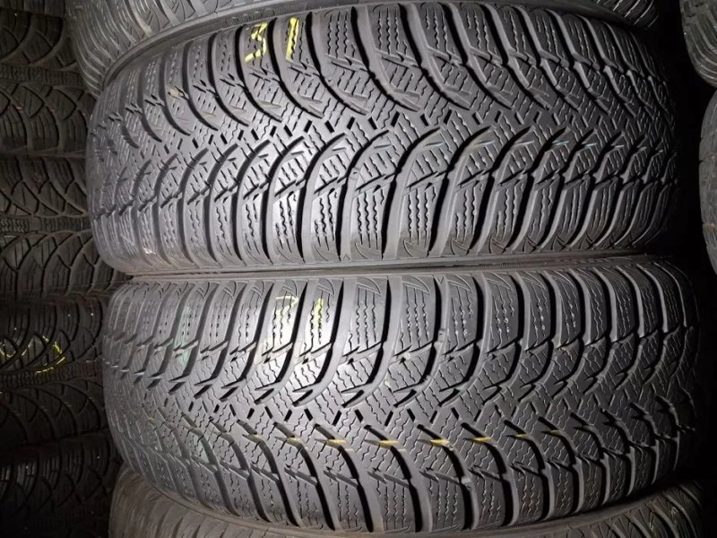 Шини б/у зима 185/65 15 Kumho Winter Craft WP51 Комплект , ПАРА — фото 4