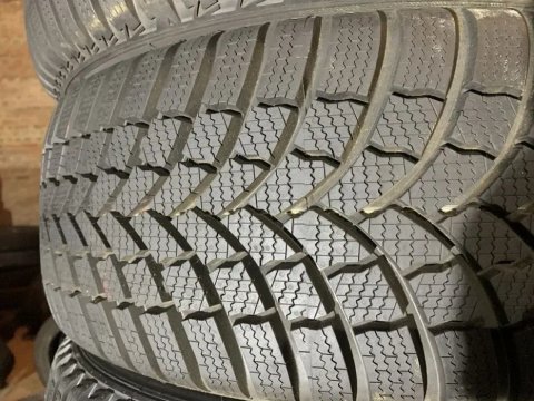 Шини б/у зима 205/55 R16 Bridgestone Blizzak LM005