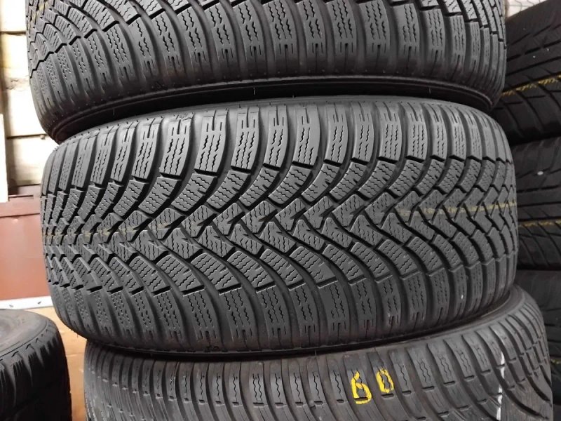 Шини бу 225/45 R18 Falken Eurowinter HS01 Комплект Зима — фото 4