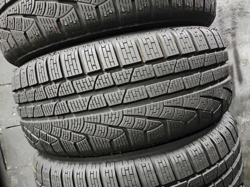 Шини бу 225/50 R17 Pirelli Sottozero Run Flat Комплект Зима — фото 3