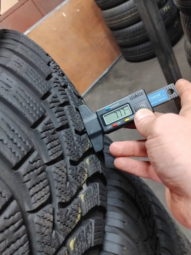 Шини бу 225/60 R18 Falken Eurowinter Комплект  Пара Зима — фото 7