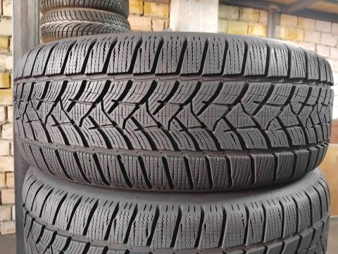 Шини бу 235/60 R18 Dunlip Winter Sport 5 SUV Комплект Зима