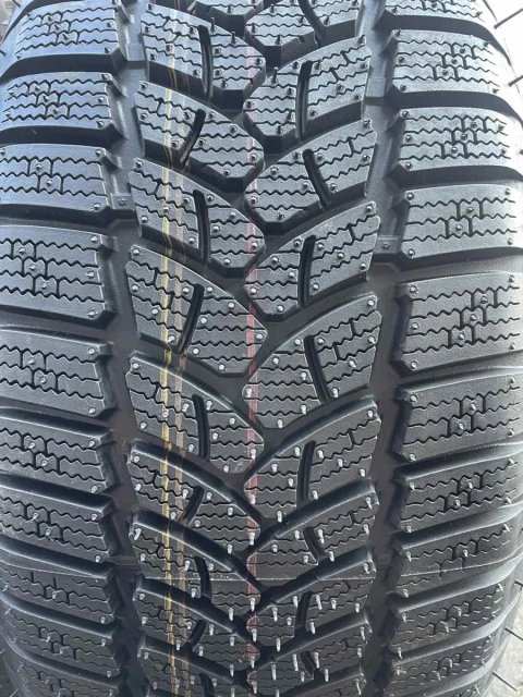 Шини нові 225/55 R16  Firestone WinterHawk3  225 55 16