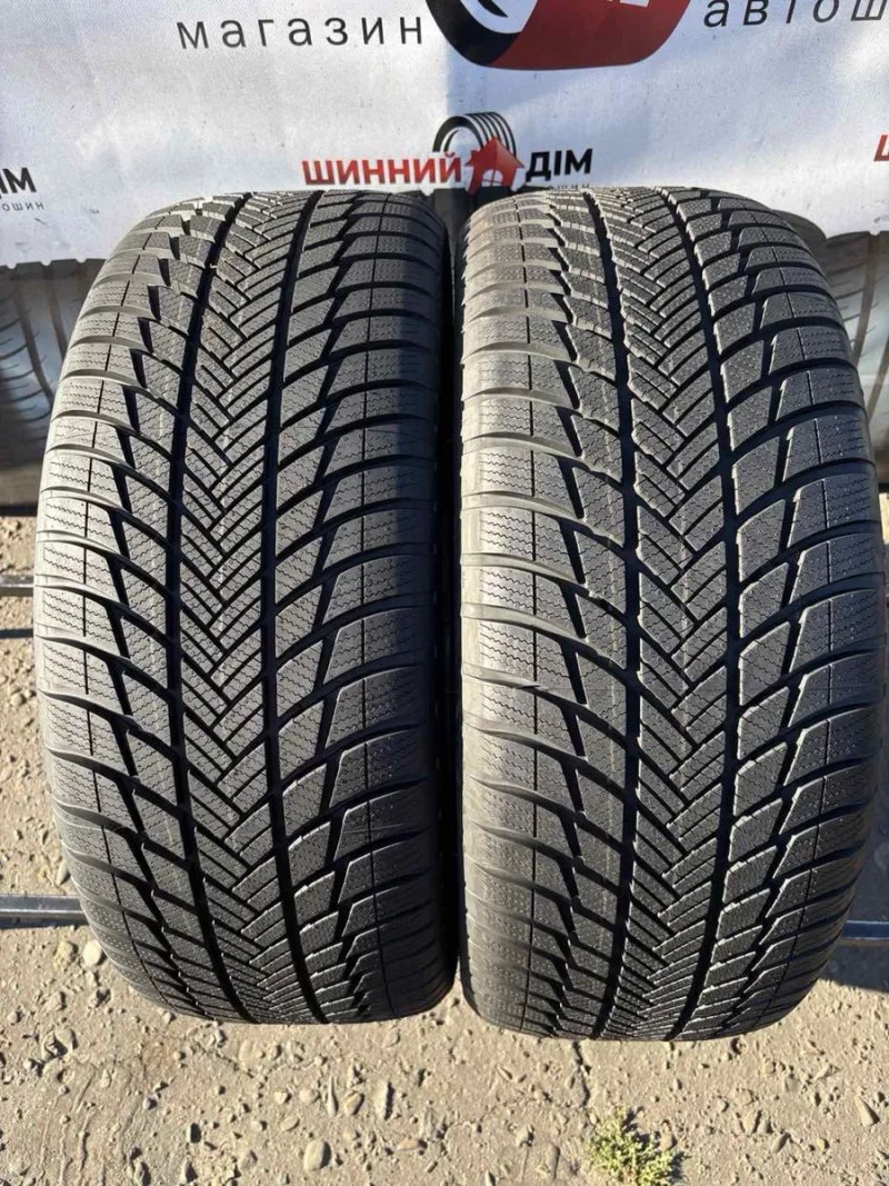 Шини нові 235/50 R19 Bridgestone зима — фото 2