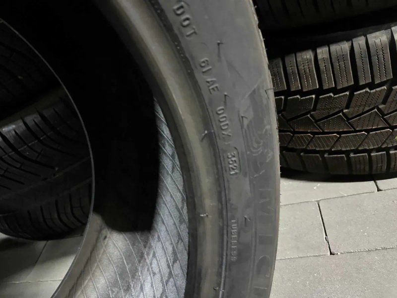 Шини зима 295/40R20 V Michelin Pilot ALPIN 5 SUV 4шт — фото 8