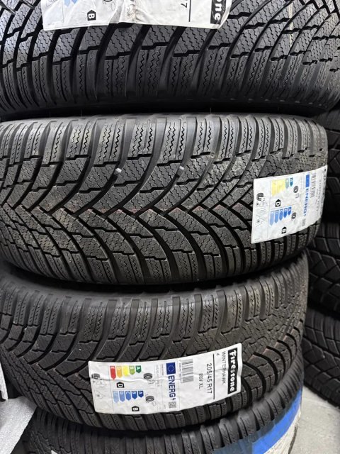 Шини зимові 205/45/17 Firestone Winterhawk 4