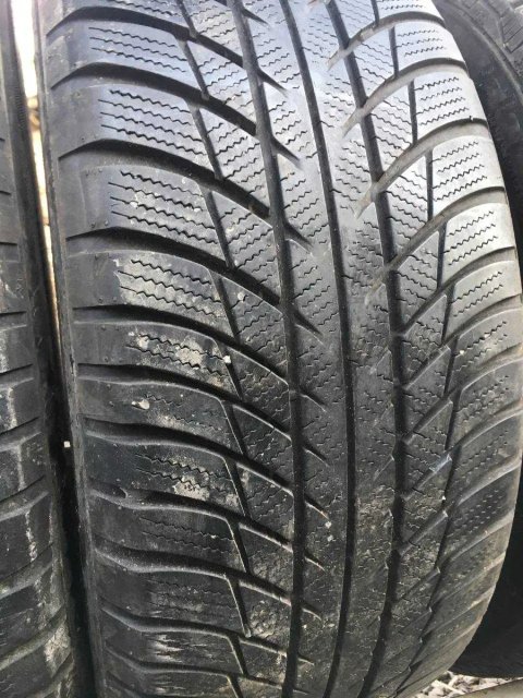Шины  215/55 R17 215/55/17 2155517