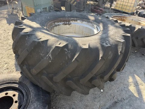 Шины колесо на комбайн Дон claas case john deree