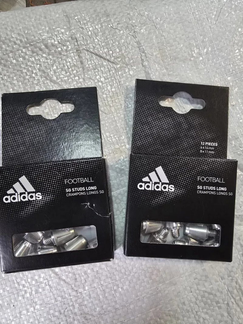 Шипи для футбольного взуття adidas SG Studs Long 12 шт Silver (FJ6355) — фото 2
