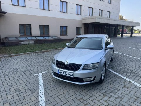 Шкода а7 2016 год