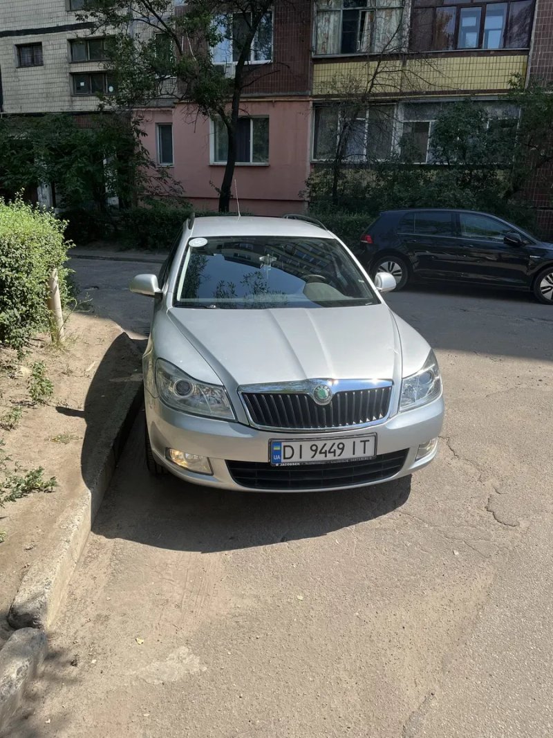 Шкода октавия А5 универсал — фото 6