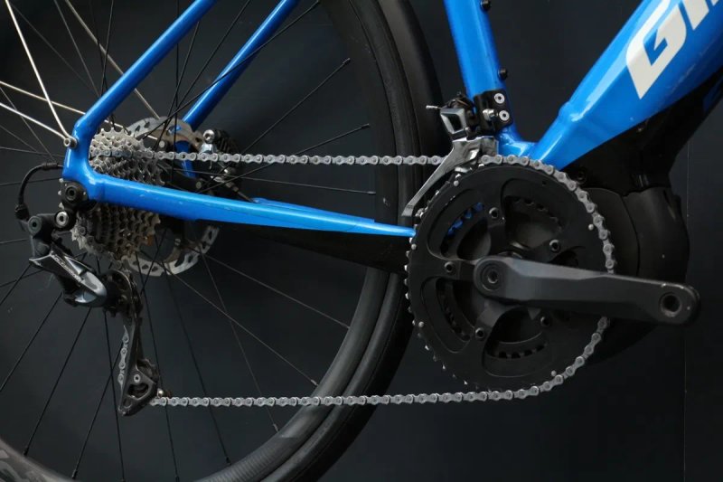 Шосейний електровелосипед Giant Road E+ 1 Pro Ultegra.Велосипед, shimano, yamaha — фото 3