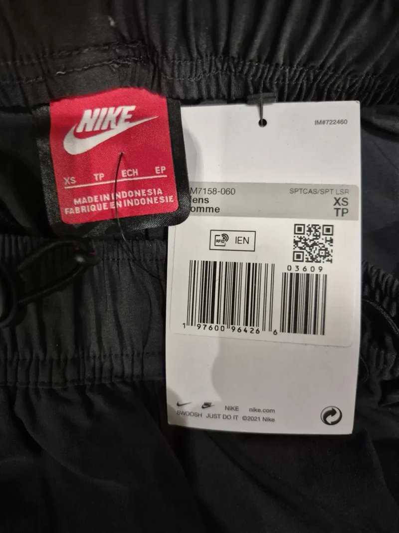 Штани чоловічі Nike Tech Woven Black/Grey HM7158-060 original — фото 4