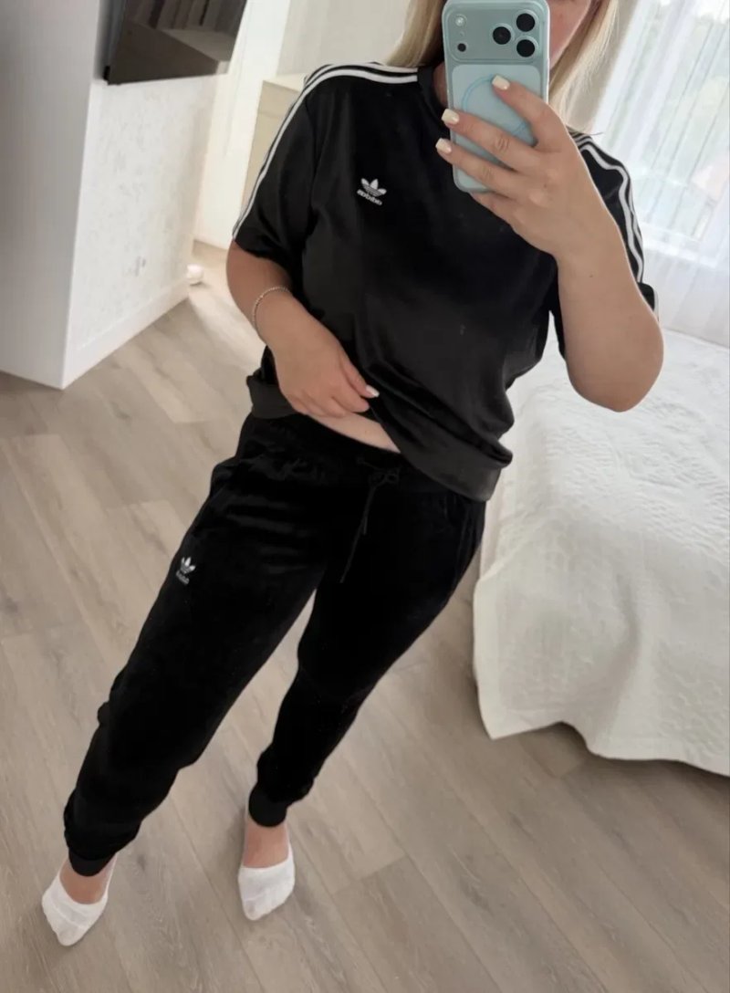 Штани і футболка adidas Originals — фото 7