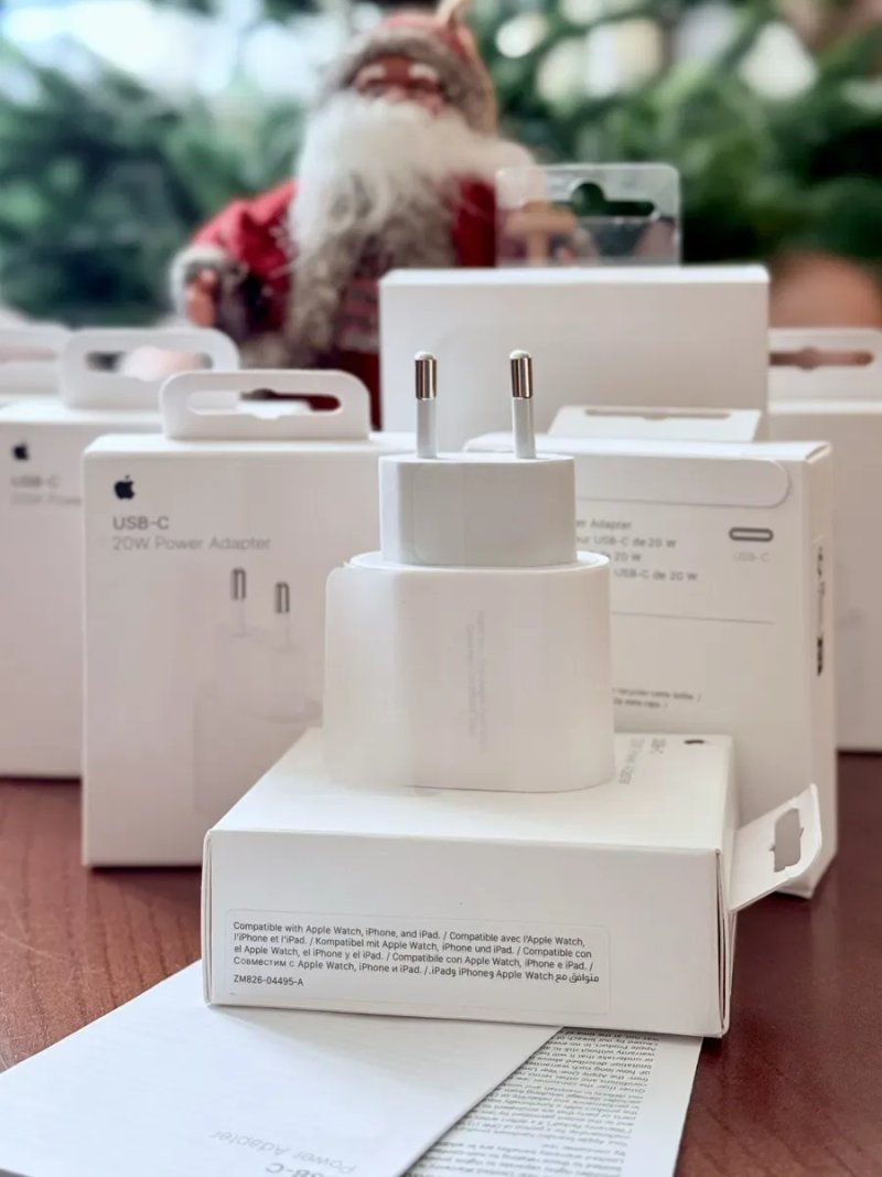 Швидка зарядка  Apple блок 20w кабель type-c адаптер 20W комплект