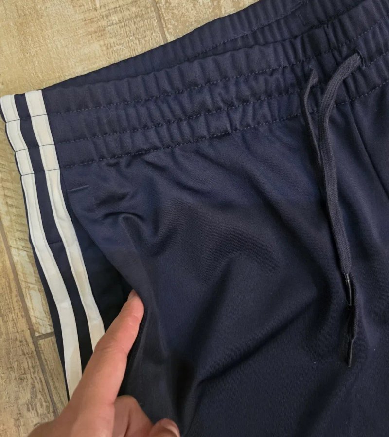 Синій жіночий спортивний костюм Adidas Essentials 3-Stripes розмір L — фото 2