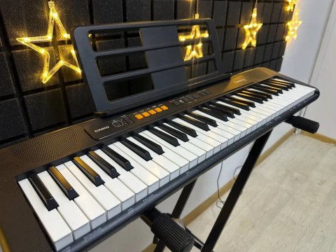 Синтезатор CASIO крута модель!!! Цифрове піаніно, клавіши!!!