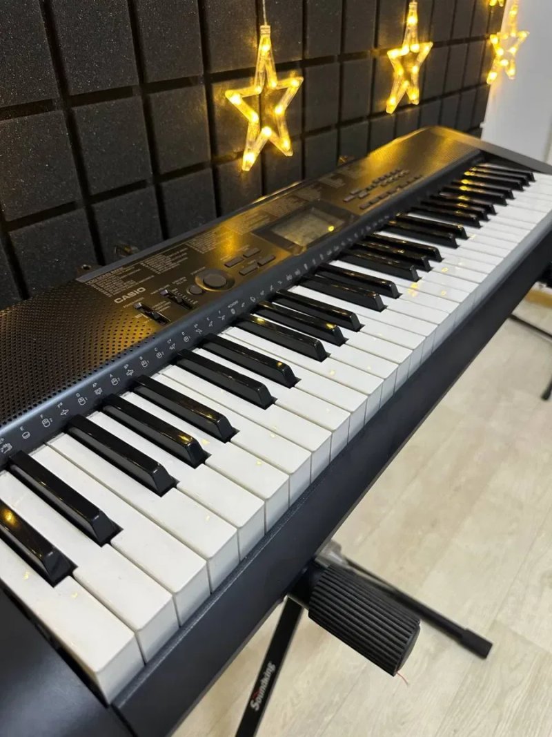 Синтезатор CASIO крута модель!!! Цифрове піаніно, клавіши — фото 8