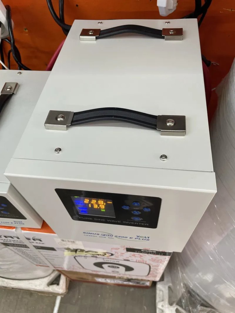 SINUS PRO 2400 E PLUS 12V (1600/2400W) — фото 2