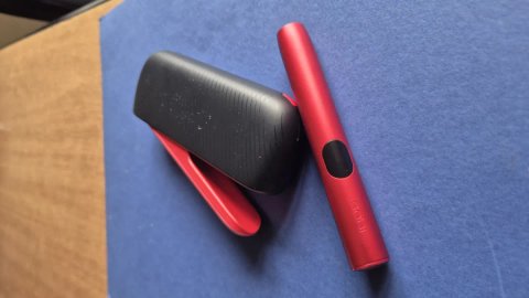 Система IQOS ILUMA i