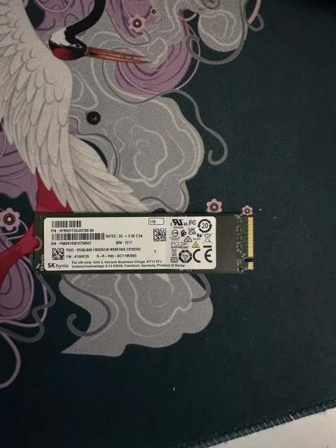 SK hynix NVMe SSD 1TB M.2 2280 | PCIe 4.0 x3