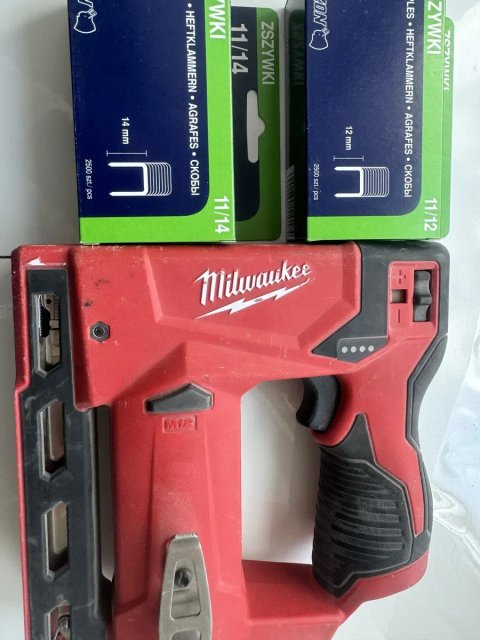 Скоби 10,6мм(Т50)/5000шт для молоткових степлерів Milwaukee