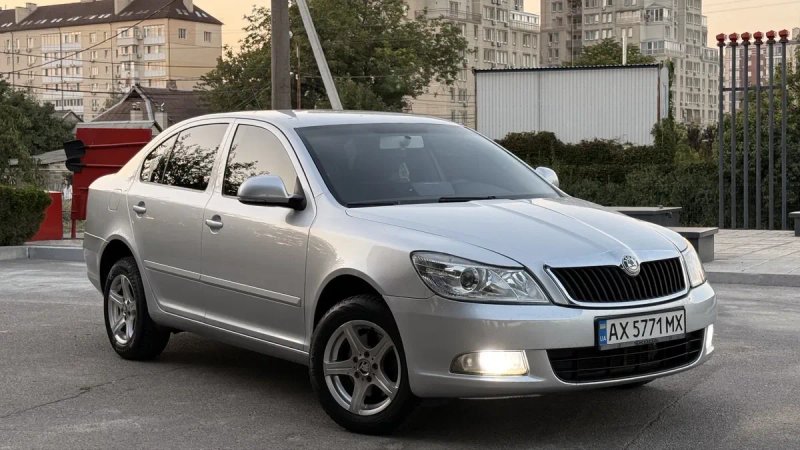 Skoda Octavia A5 2011 год 1.8 TSI авто в отличном состоянии! — фото 4