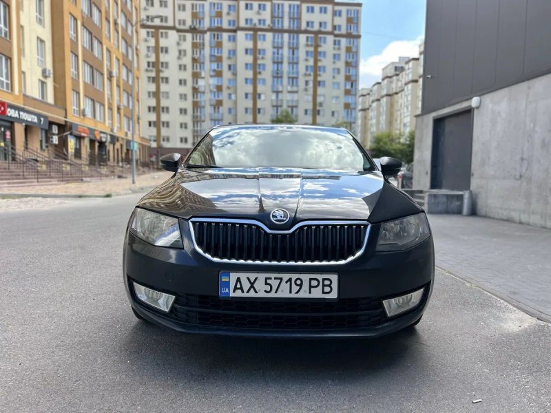 Skoda Octavia A7 1,4бенз автомат — фото 8