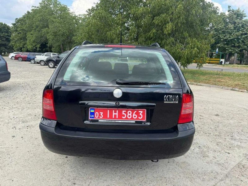 Skoda  Oktavia tur 2005 свіжо пригнана з Німеччини — фото 8