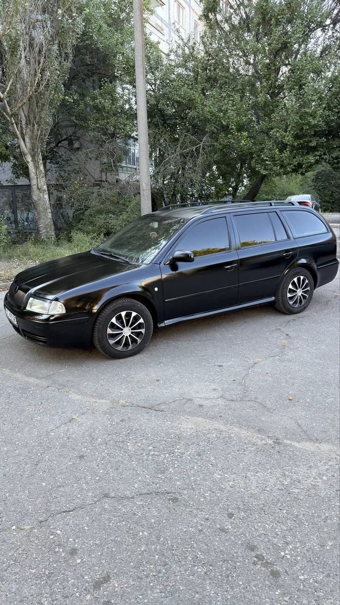 Skoda тур 1,9 дизель — фото 2