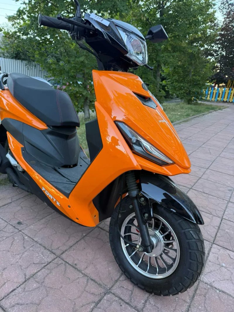 Скутер FORTE JOG 80CC — фото 2