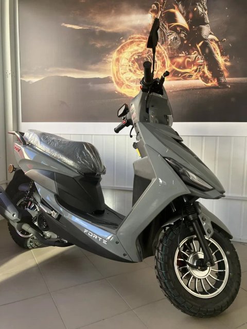 Скутер Forte New Jog