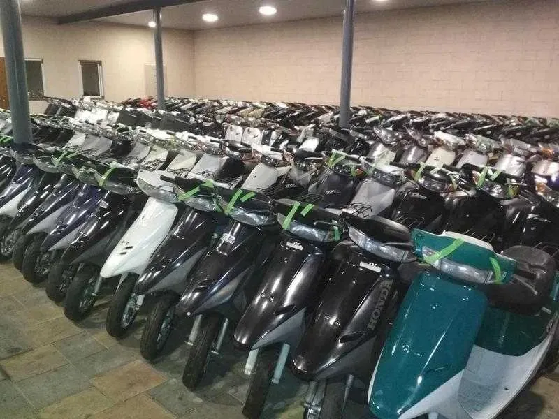 Скутер Honda Dio 34 Цеста с Корзиной черного цвета ! Гарантия на мотор — фото 2