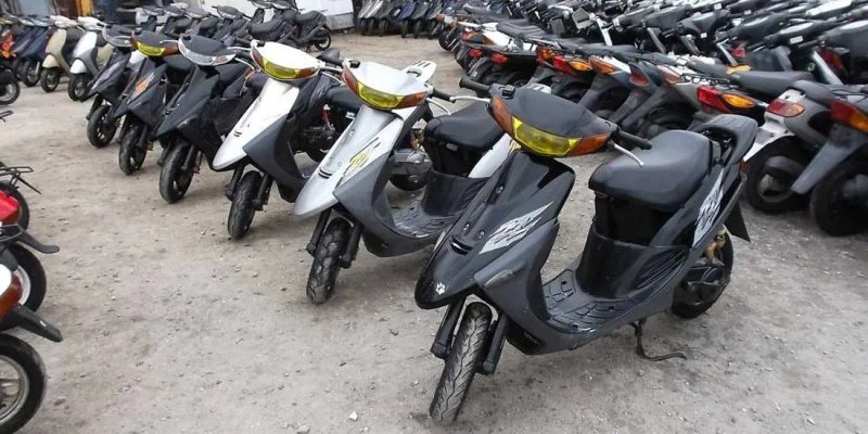 Скутер Honda Dio 34 Цеста с Корзиной черного цвета ! Гарантия на мотор — фото 5