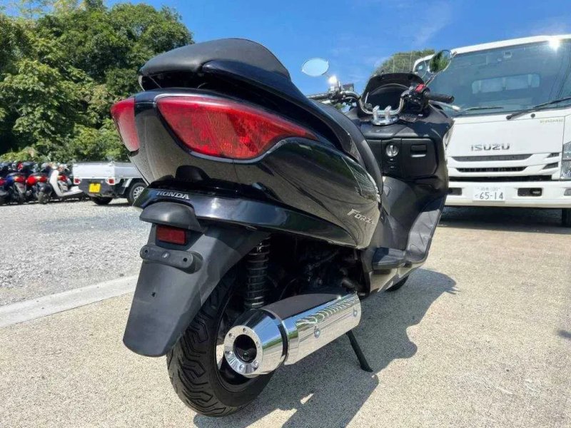 Скутер Honda Forza 250 MF08 без пробігу по Україні в Артмото Кременчук — фото 4
