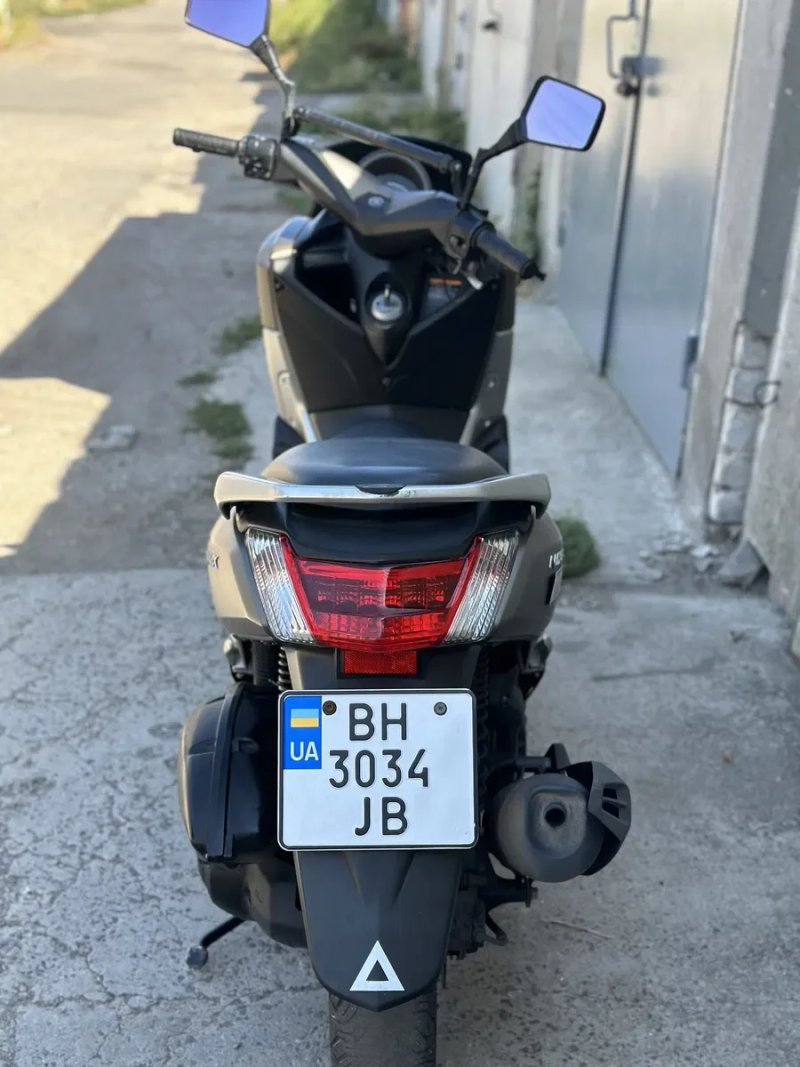 Скутер Yamaha Nmax 125 — фото 3