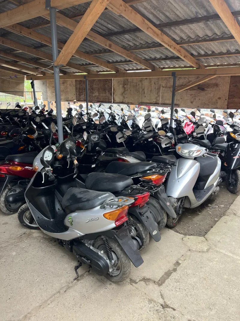 Скутери Honda Dio — фото 5