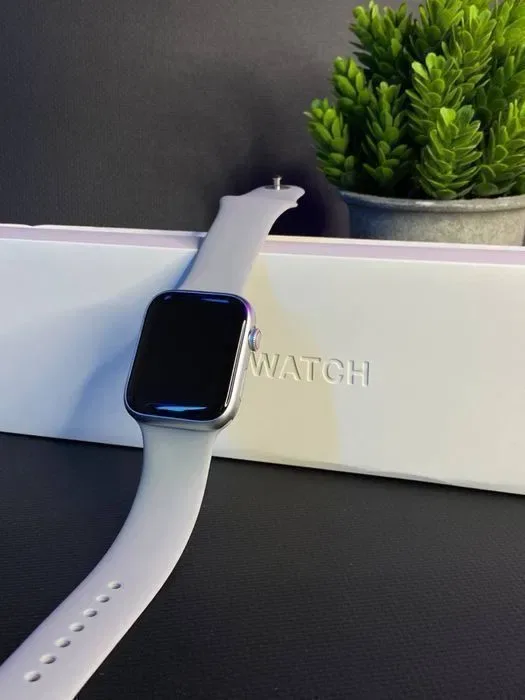Смарт годинник Apple Watch S9 (45 мм екран ) + 3 кольори (чорний, білий, золотий) — фото 2