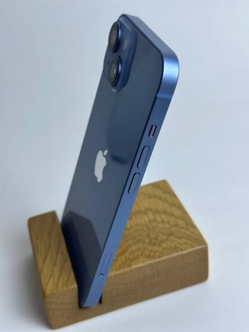 Смартфон Apple iPhone 14 128Gb Blue — фото 2