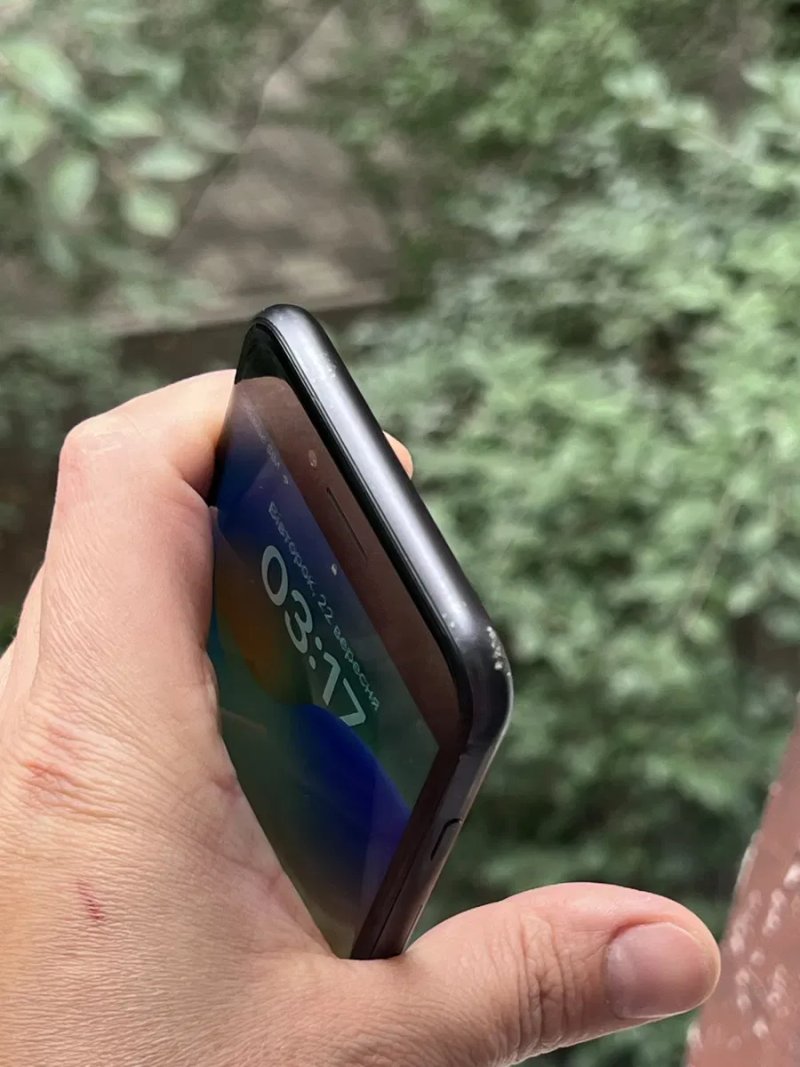 Смартфон Apple iPhone 8 64gb bat75%неверлок — фото 7