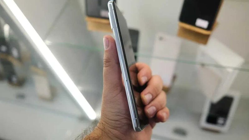 Смартфон Google Pixel 7 Pro 12/128GB Snow Neverlock  гарний стан — фото 3