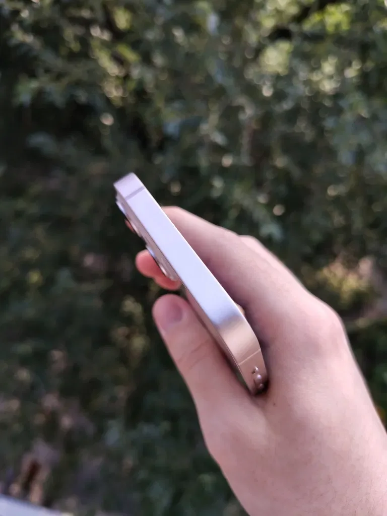 Смартфон iPhone 13, 128 GB, офіційний. — фото 3