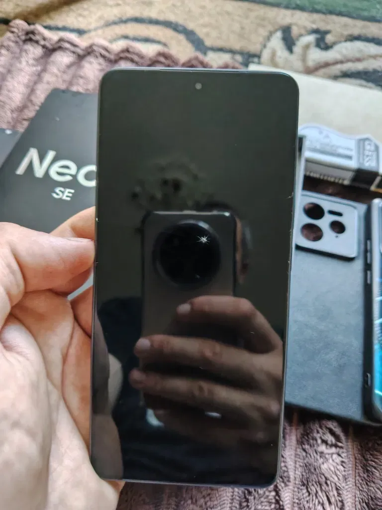Смартфон Realme Neo 7se, 120гц, 12/256Гб,NFC,проц Dim 8400, 7000ma АКБ, 80вт, 50+16мп, Grey, потягне все — фото 2
