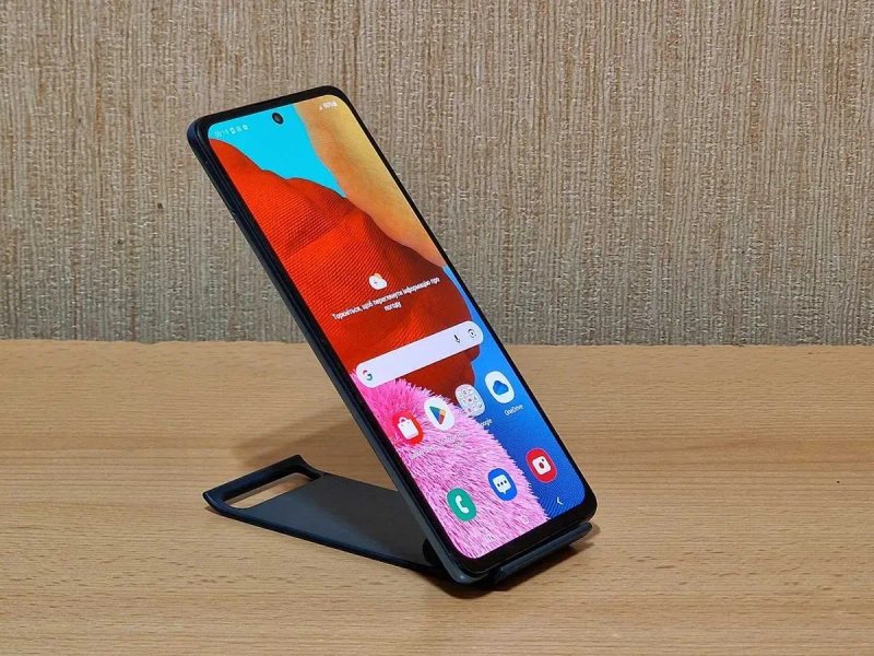 Смартфон Samsung Galaxy A51 4/128Gb NFC DS Green селфі камера 32 Мп Оригінальний. В ідеальному стані - як новий. — фото 3