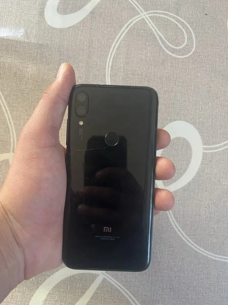 Смартфон Xiaomi Mi Play 4/64GB. — фото 5